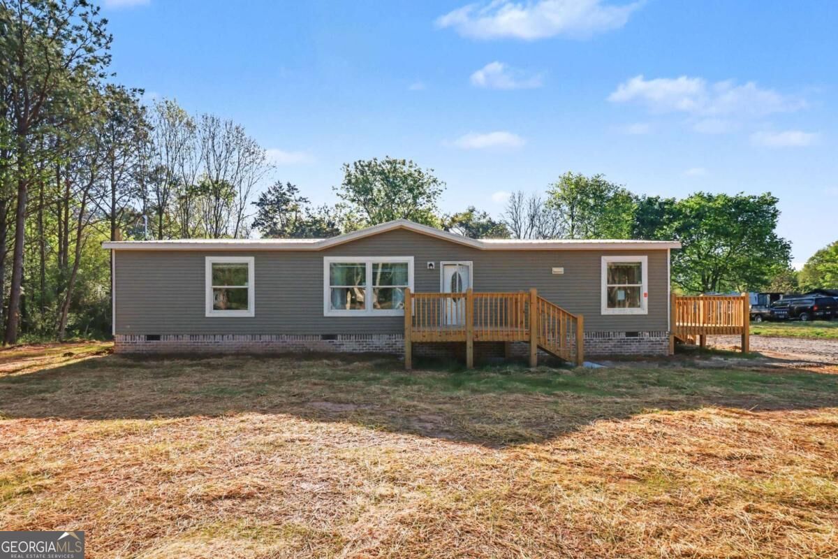 Property Photo:  833 Berry Road  GA 30125 
