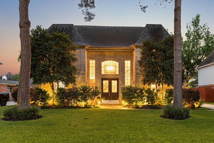 Property Photo:  6327 Singing Creek Lane  TX 77379 