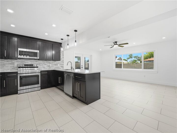 Property Photo:  3919 Santiago Street  FL 33872 