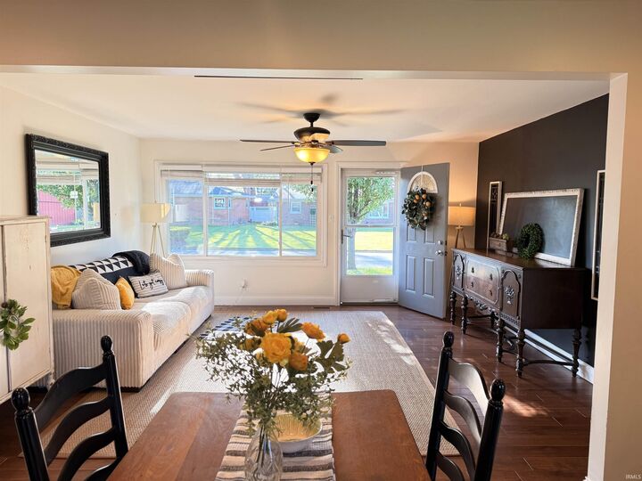 Property Photo:  1908 Chickasaw Drive  IN 47715 