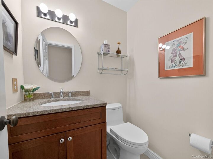 Property Photo:  443 Genesee Court  NY 10901 