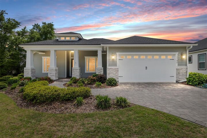 Property Photo:  3740 SW 109th Way  FL 32608 