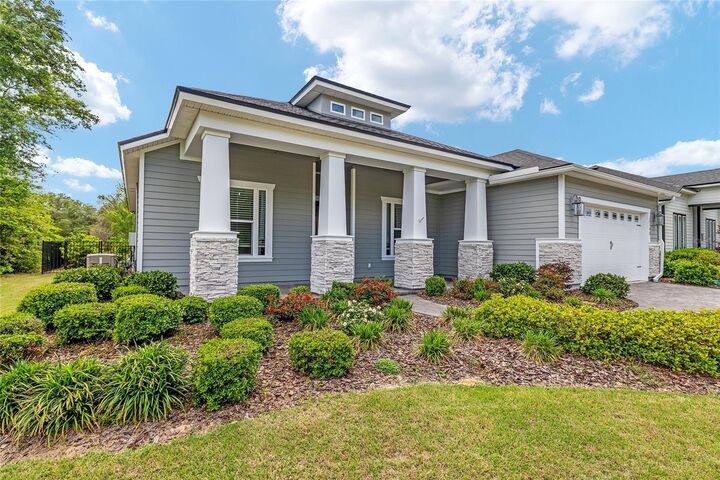 Property Photo: 3740 SW 109th Way FL 32608