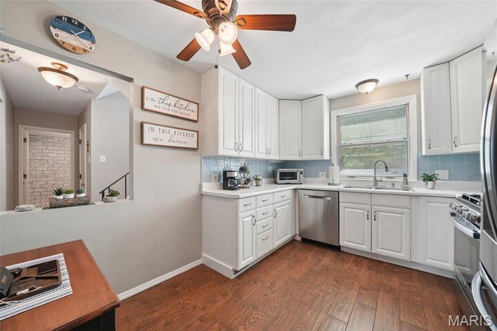 Property Photo: 16 Conway Cove Drive MO 63017