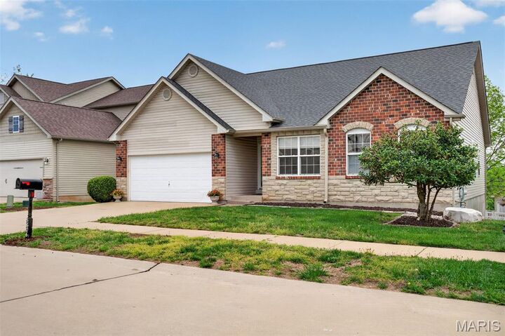 Property Photo:  5606 Paris Court  MO 63129 