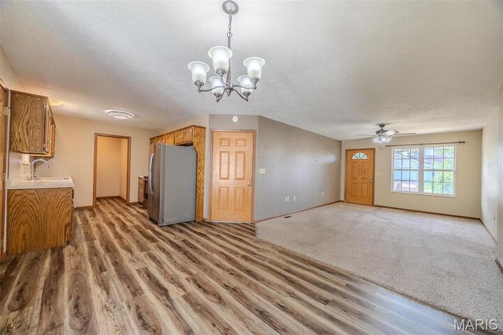 Property Photo:  1129 Lacy Drive  MO 65536 