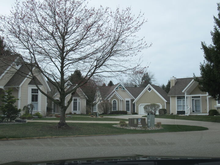 Property Photo:  982 Sunflower Court  MI 49424 