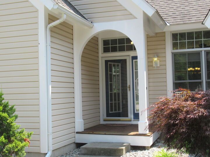 Property Photo: 982 Sunflower Court MI 49424