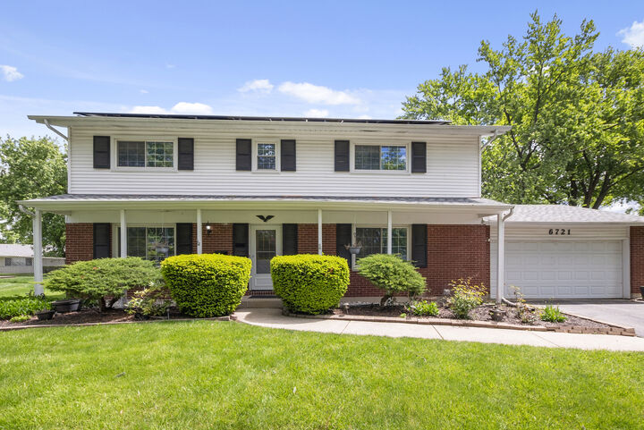 Property Photo:  6721 Armstrong Court  IL 60517 