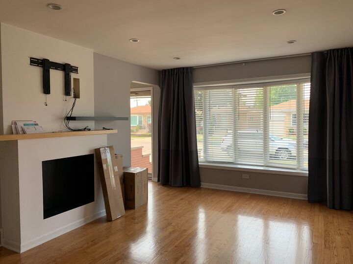 Property Photo: 7621 W Norridge Street IL 60706