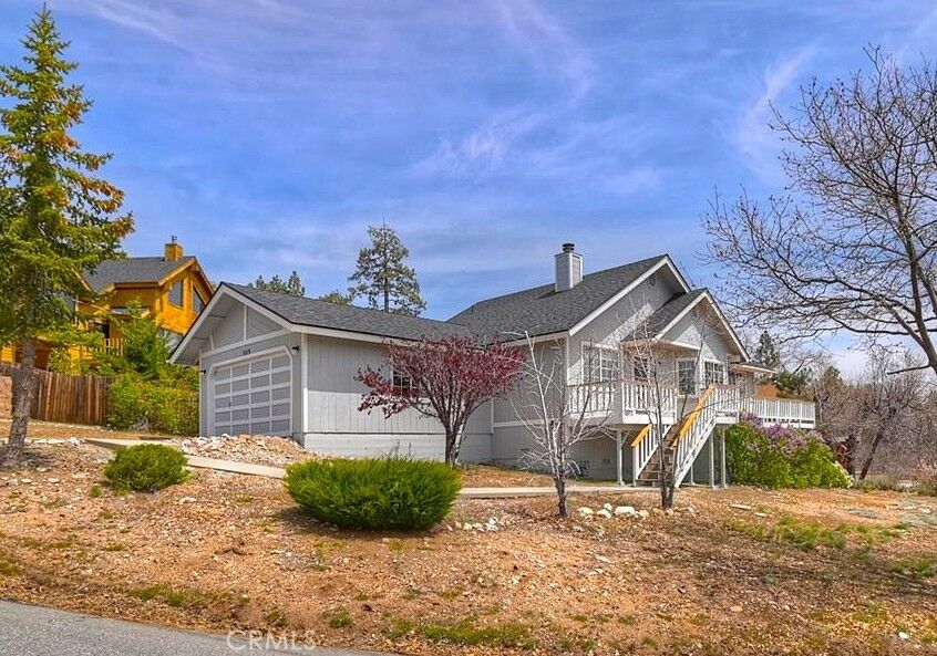 Property Photo:  1019 Fawnskin  CA 92333 
