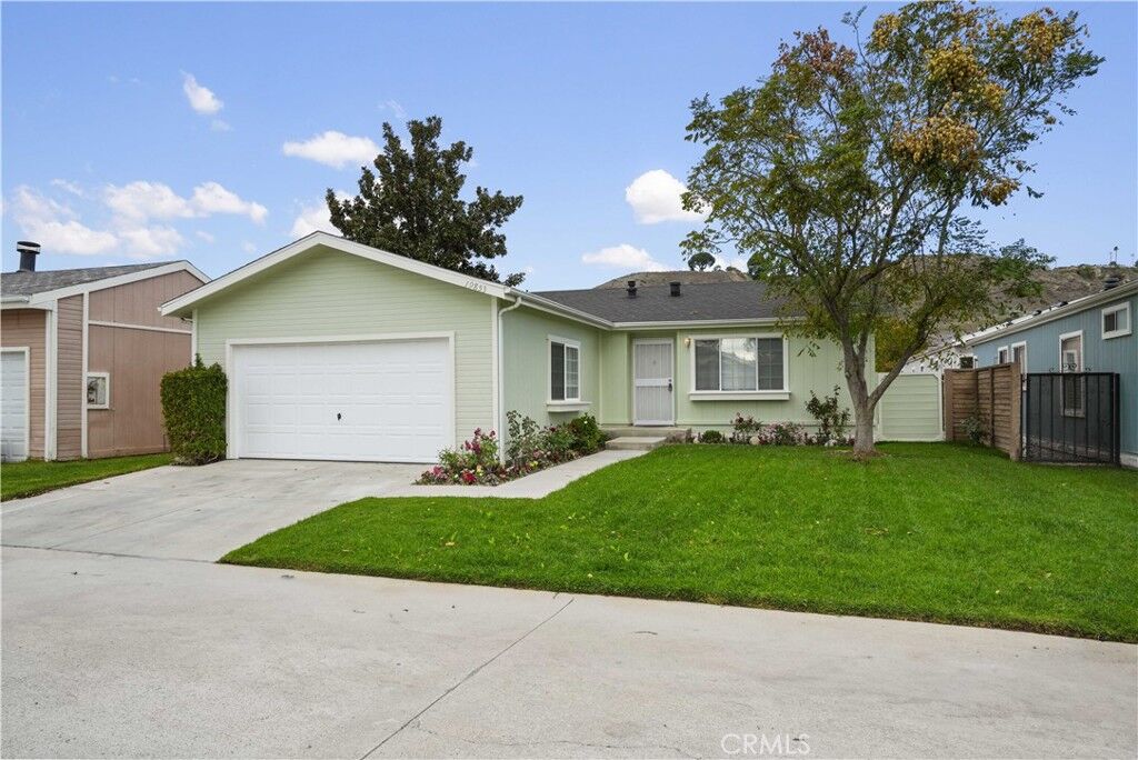 Property Photo:  19853 Cottonwood Drive  CA 91351 