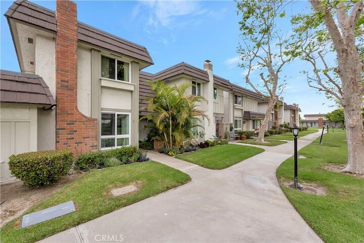 Property Photo: 14282 Suffolk Street CA 92683