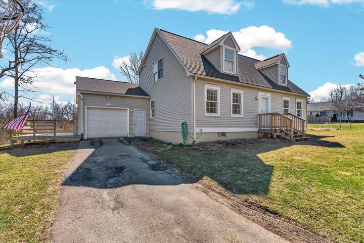 Property Photo: 110 Sarahs Way VT 05753
