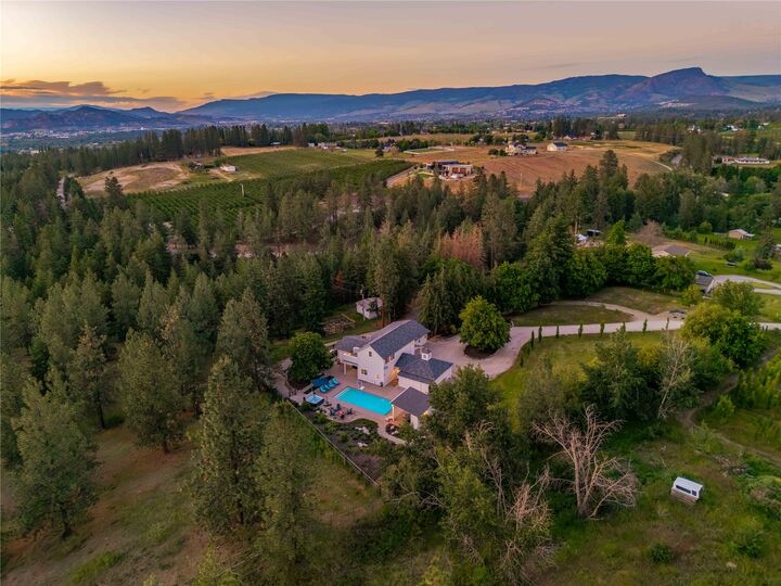 Property Photo:  2376 Saucier Road  BC V1W 4B8 