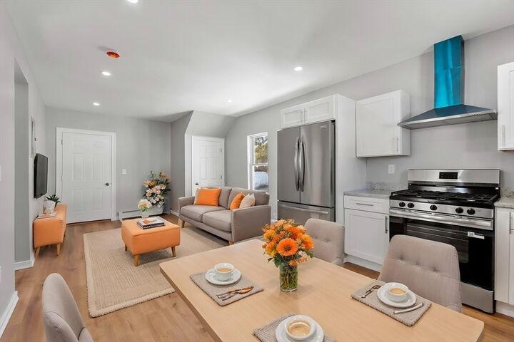 Property Photo:  26 Pratt Rd  MA 01420 