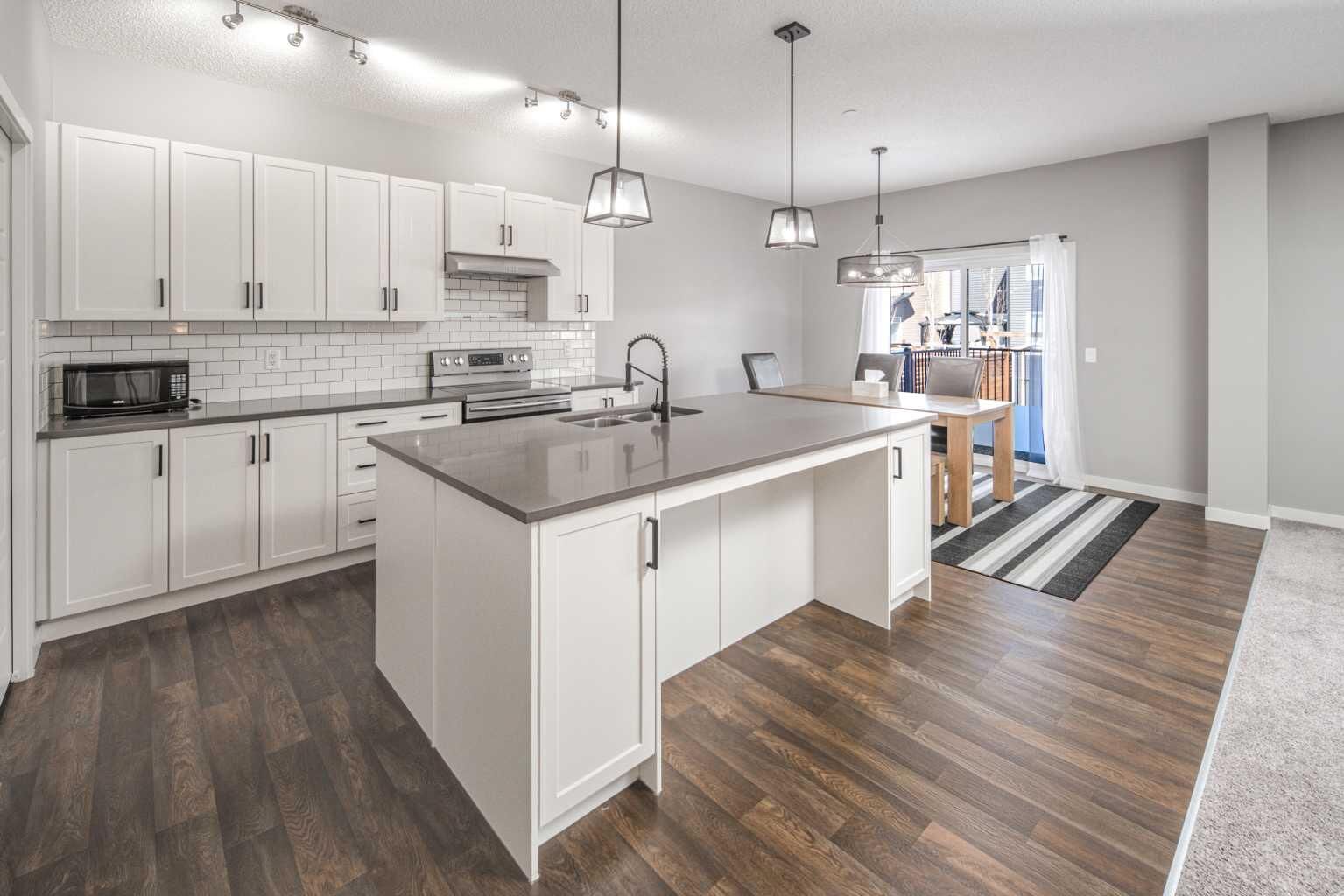 Property Photo: 80 Howse Manor NE AB T3P 0X2