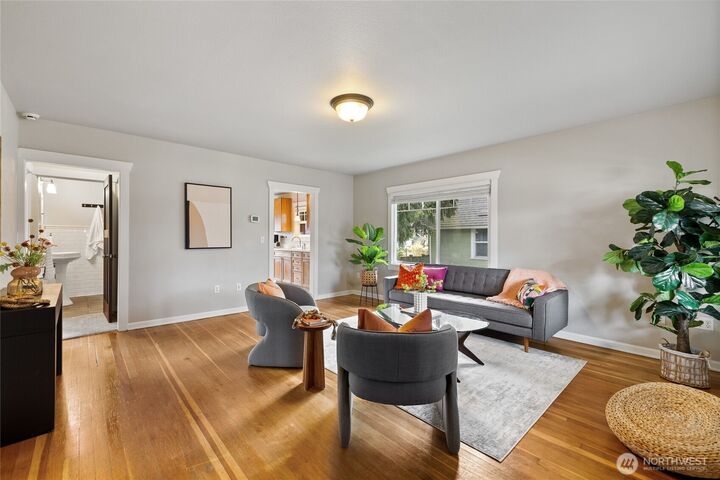 Property Photo:  3597 E F Street  WA 98404 