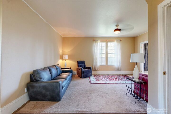 Property Photo:  115  Eagan Street  WA 99362 