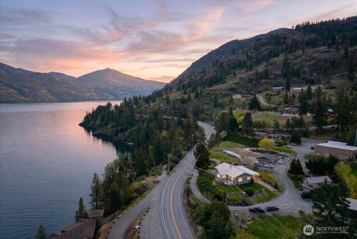 Property Photo:  104  Mirage Lane  WA 98816 