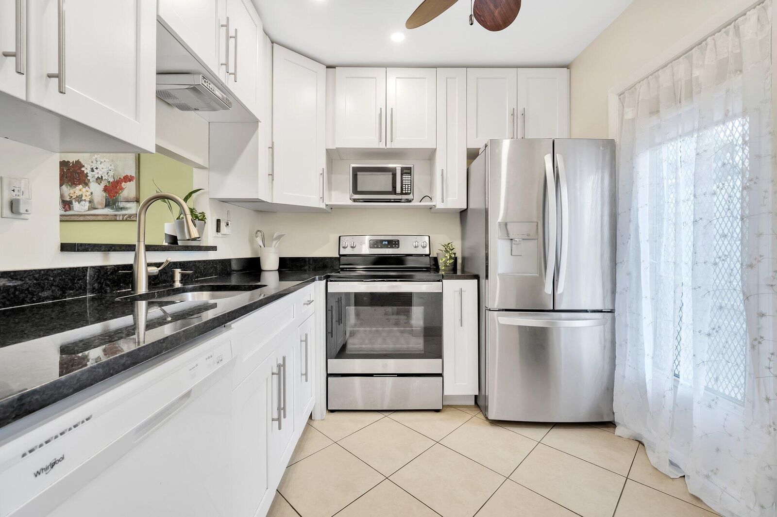 Property Photo: 4805 NW 35th Street 412 FL 33319
