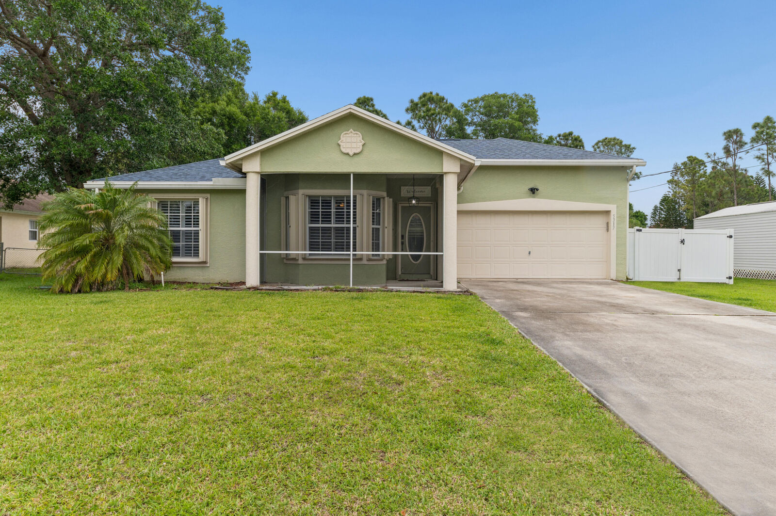 Property Photo:  5317 NW South Lanett Circle  FL 34986 