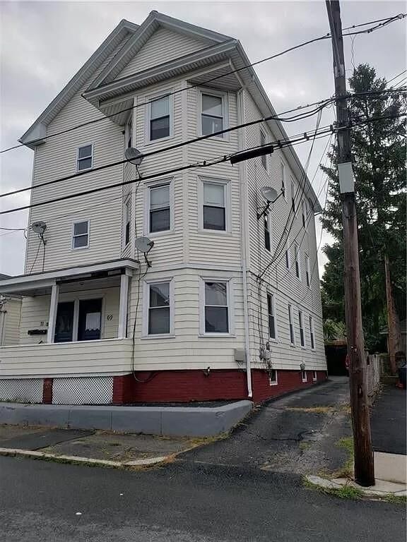 Property Photo:  69 Erastus Street  RI 02908 