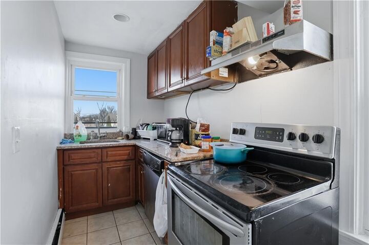 Property Photo:  213 Meadow Street  RI 02860 