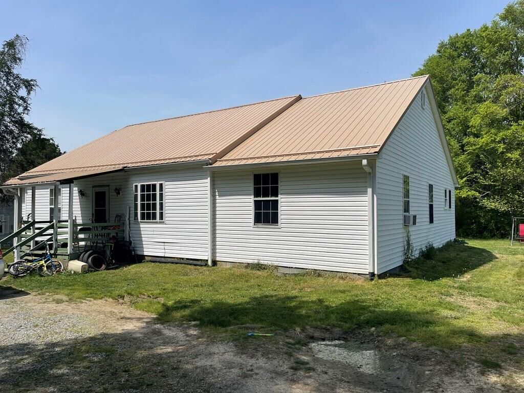 Property Photo:  1099 Green Level Rd  VA 24589 
