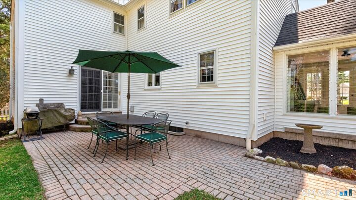 Property Photo: 6 Winhart Drive CT 06035