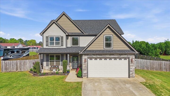 Property Photo:  213 Creekside Farms Way  SC 29334 