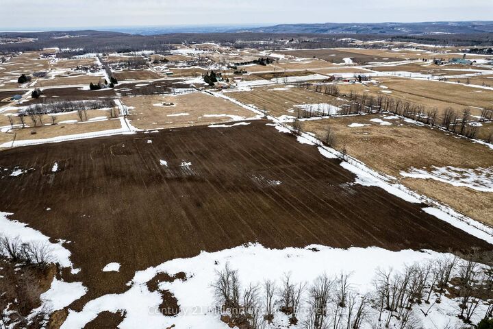 Property Photo:  595298 4th Line  ON N0H 2E0 