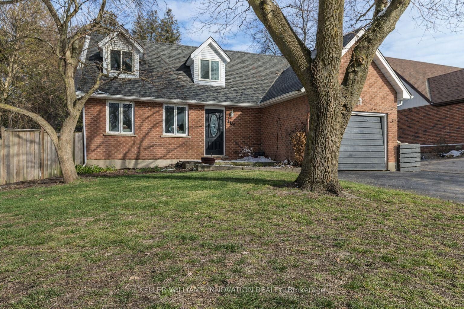 Property Photo: 104 Henry Street ON N0B 2K0