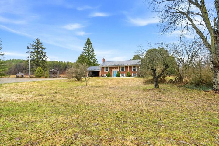 Property Photo: 542310 Concession 14 Road ON N0G 1R0