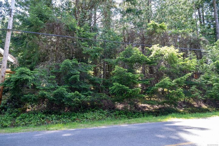 Property Photo: 4849 Pirates Rd BC V0N 2M2