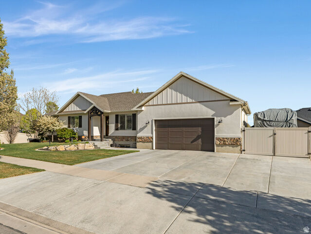 Property Photo: 382 W Alpine Dr UT 84045