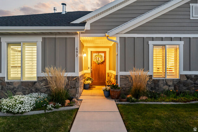 Property Photo:  699 W 650 S  UT 84663 