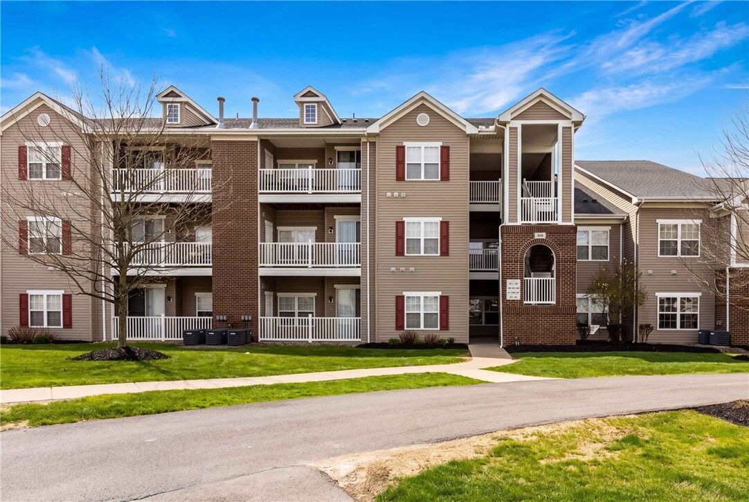 Property Photo: 411 Stockton Rdg PA 16066