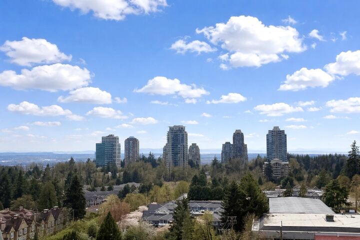 Property Photo: 7388 Kingsway 911 BC V3N 0G9
