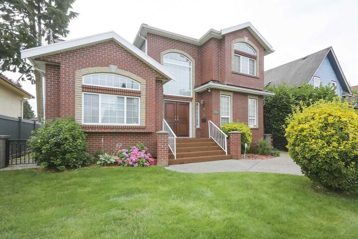 Property Photo: 1312 Tenth Avenue BC V3M 3H9