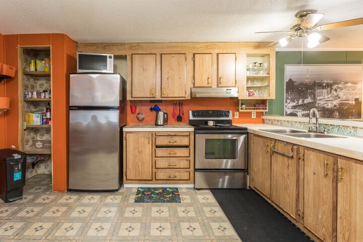 Property Photo: 145 King Edward Street 95 BC V3K 6L8
