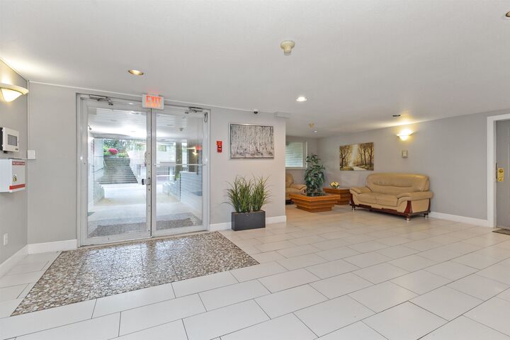 Property Photo: 13680 84 Avenue 405 BC V3W 0T6