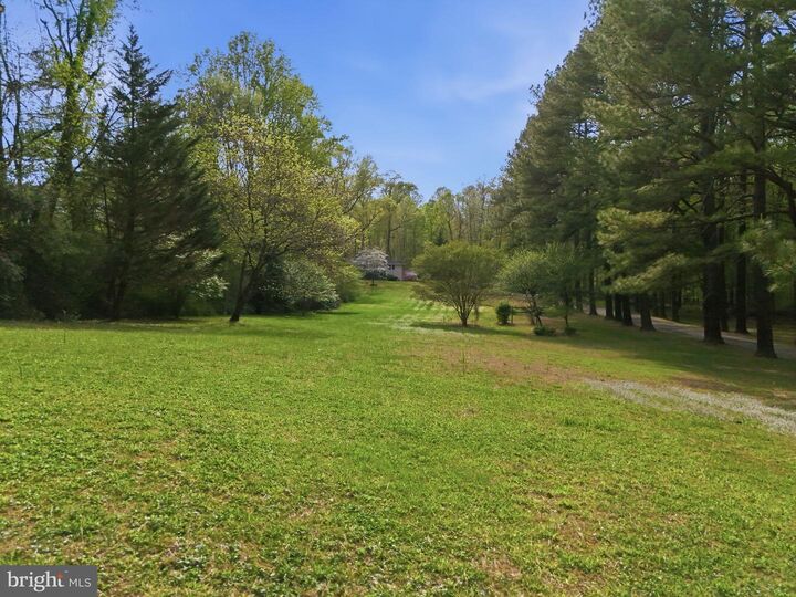 Property Photo:  10804 Lake Jackson Drive  VA 20111 