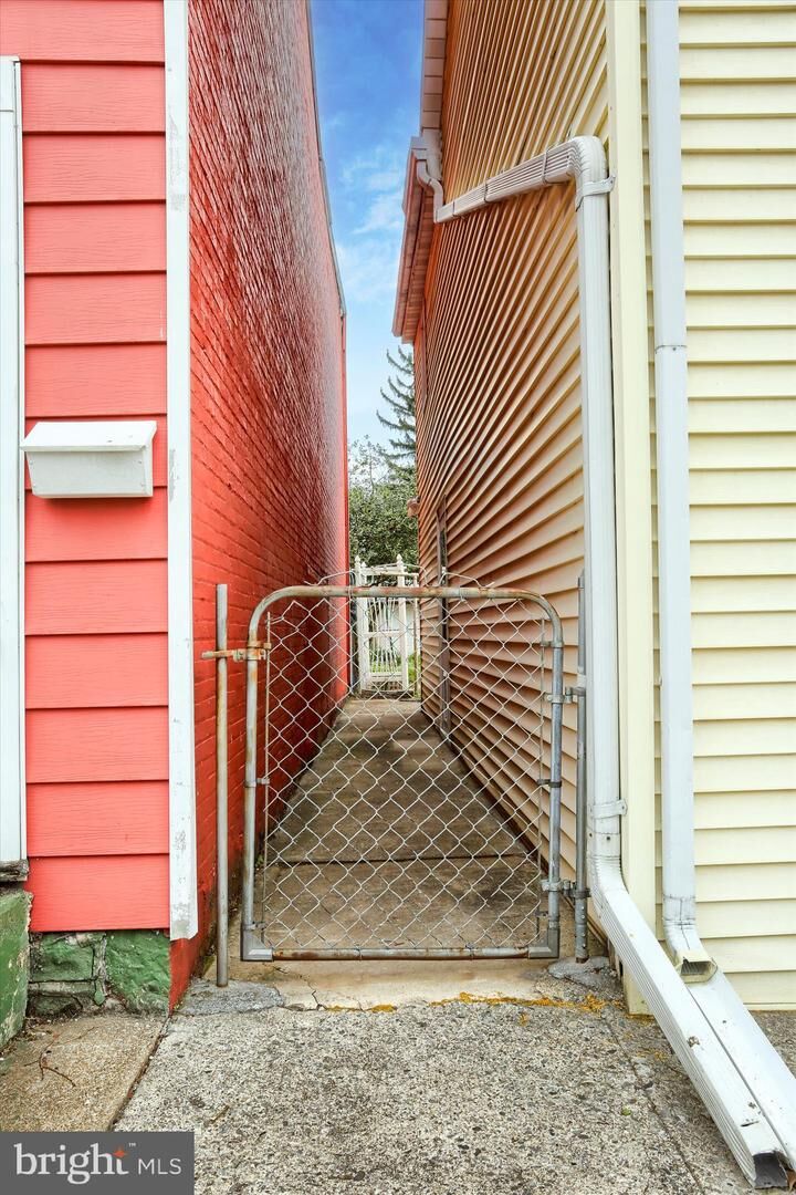 Property Photo:  430 N East Street  PA 17013 