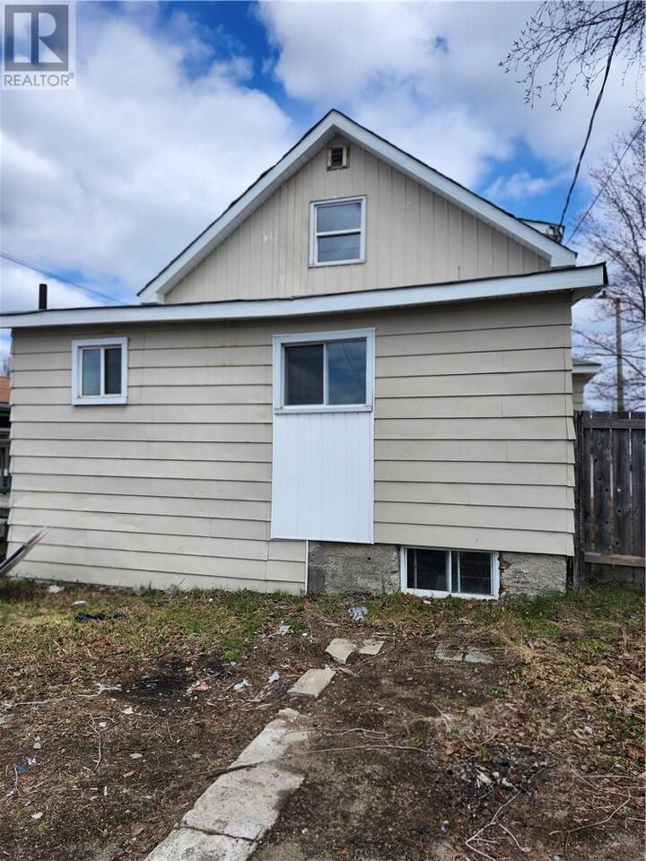 Property Photo:  67 Young Street  ON P0M 1H0 