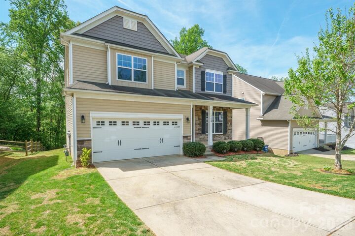Property Photo:  106 E Heart Pine Lane  NC 28677 