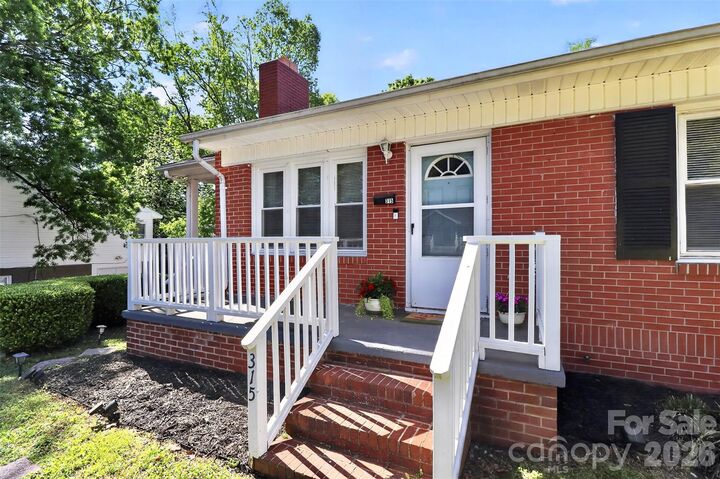 Property Photo:  315 E 4th Avenue  NC 28054 