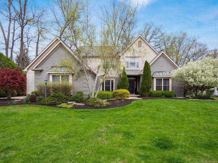 Property Photo:  5695 Medallion E Drive  OH 43082 