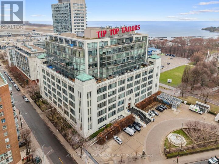 Property Photo: 637 Lake Shore Boulevard West 434 ON M5V 3J6