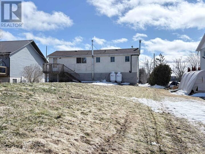 Photo de la propriété:  268 McGuire Beach Road  ON K0M 2B0 